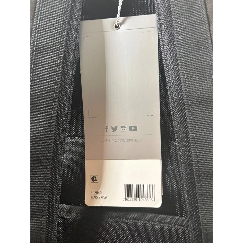 Victorinox Altmont Original Flapover Laptop Backpack Black Travel Bag NWT 15